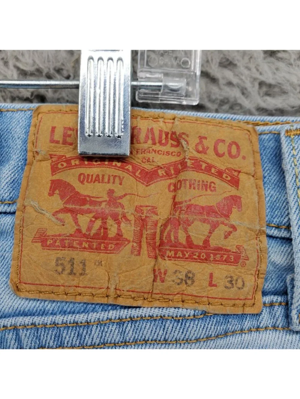 Levis Jeans Mens 38x30 Light Blue 511 Slim Fit Distressed Knees *Read*